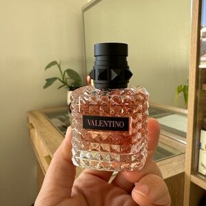 Valentino Crystal Pink Fragrance Bottle